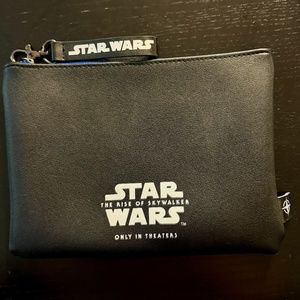 Starwars x United Overnight Amenity Kit Pouch